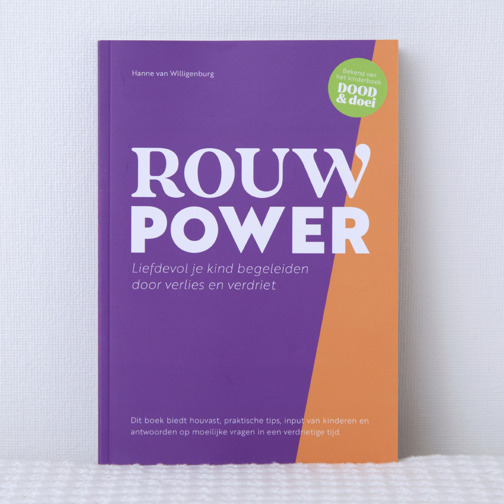Voorkant van de softcover van Rouw Power, een handboek voor ouders over rouw bij kinderen, ontworpen door Lieke ontwerpt